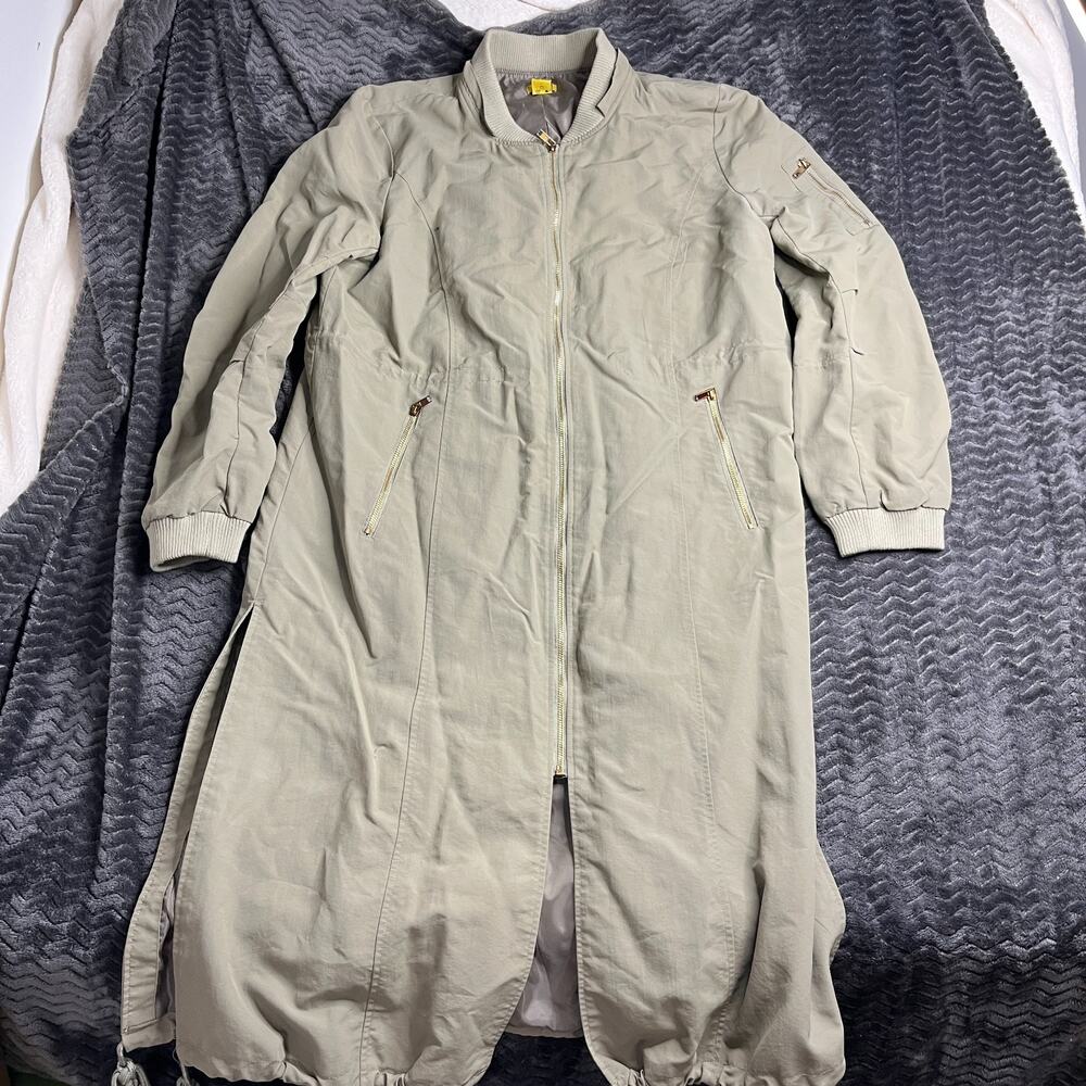 Women’s Daisy Army Green Hooded Raincoat Gold Zip Size XLarge (no hood)